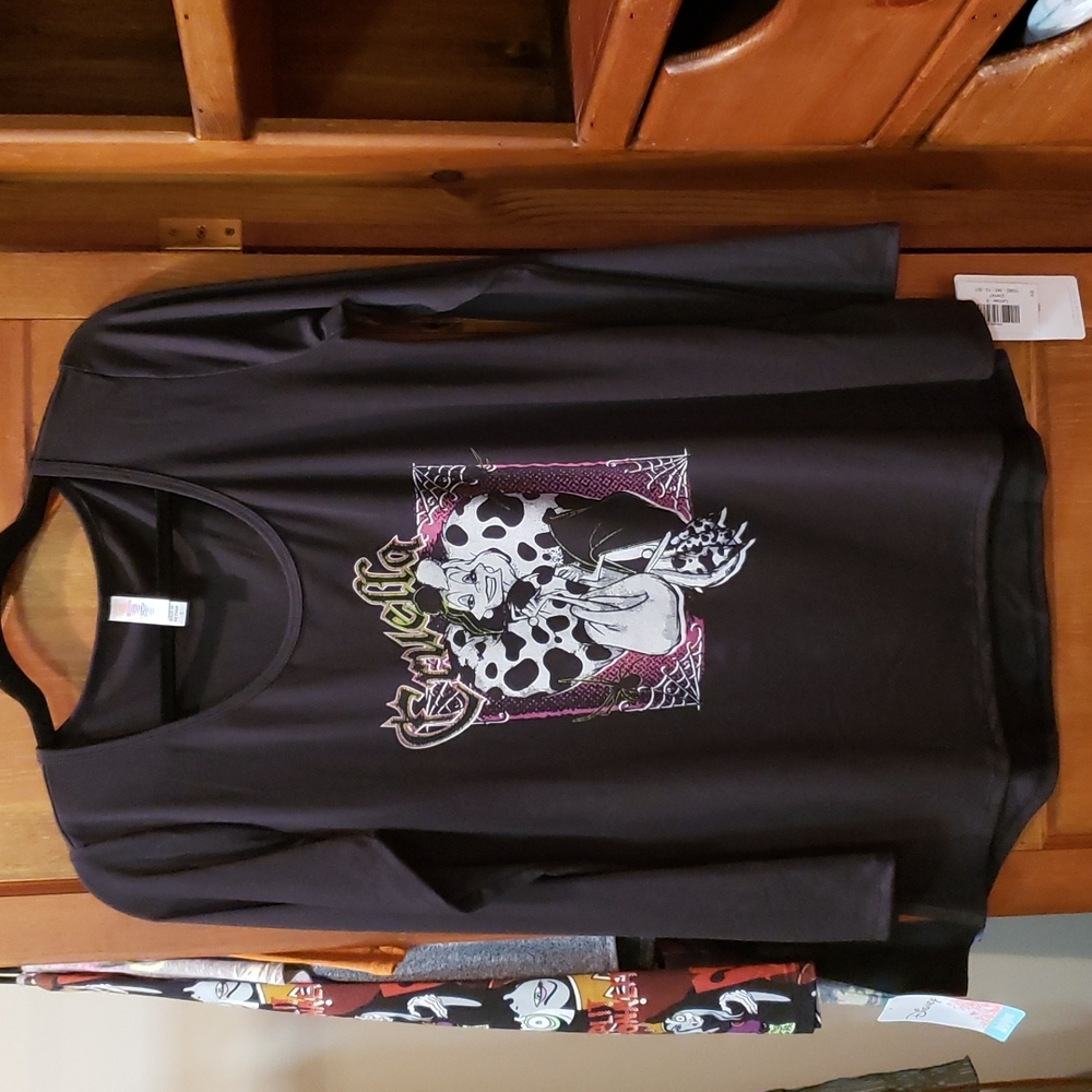 LuLaRoe Lynnae- Cruella S